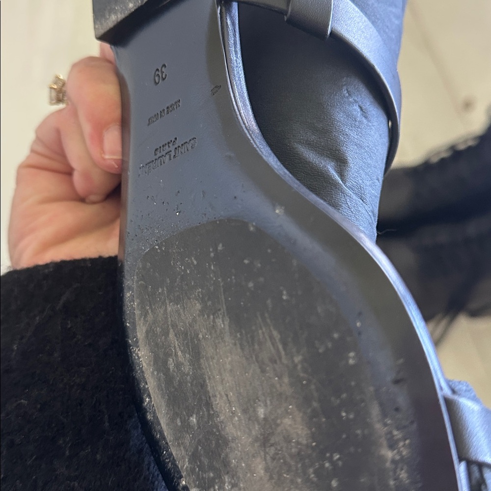 Saint Laurent women’s sandles like new - Picture 5 of 5